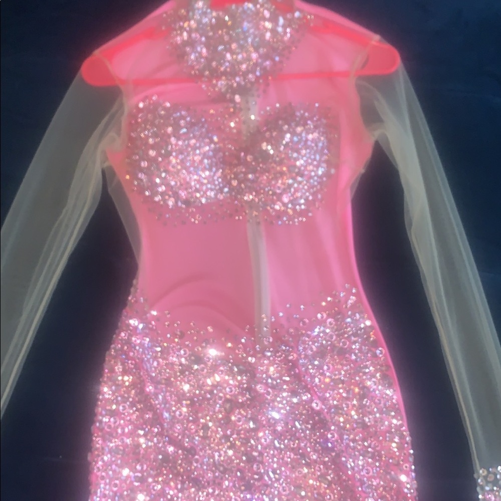 Size Large - image 2